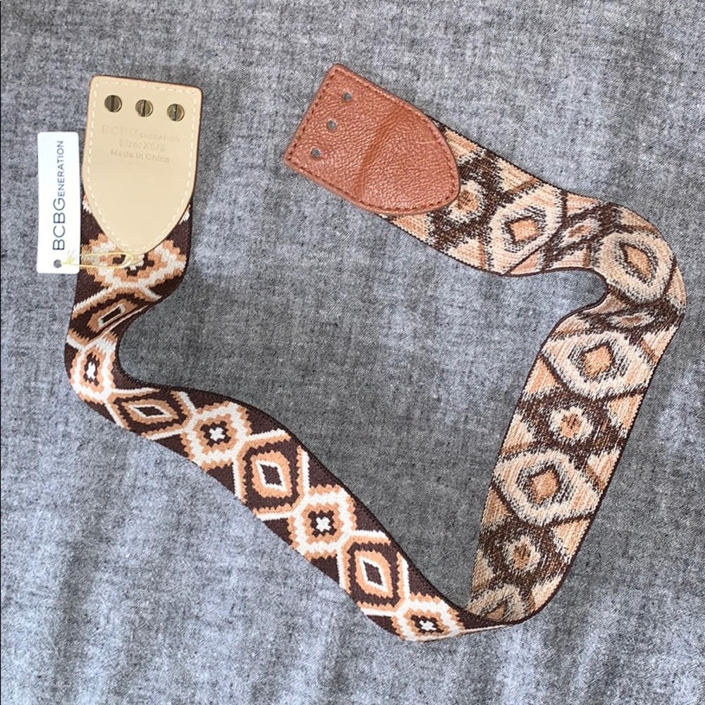 BCBG belt